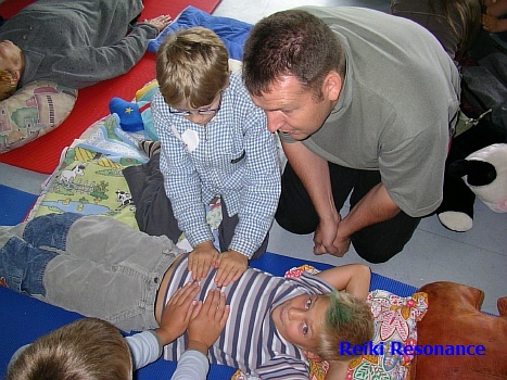 kinderreiki_okt04_30.JPG